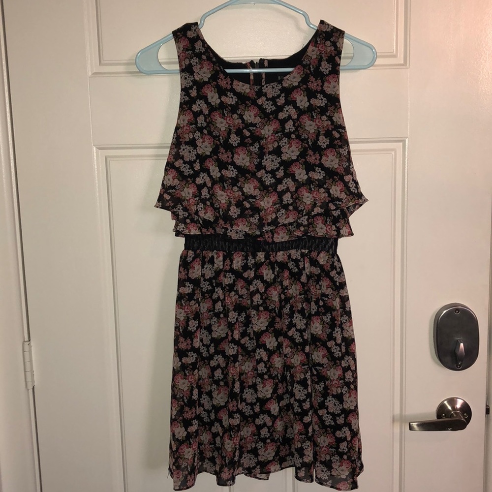 Floral and lace above the knee dress